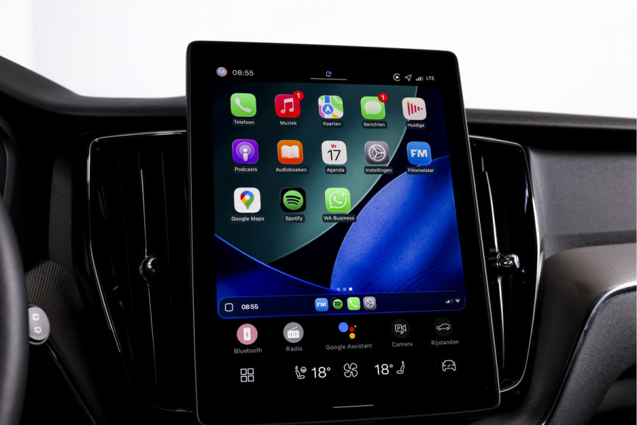 Volvo XC60 2.0 T8 Plug-in hybrid AWD Plus Black Edition - Facelift MY26 | S/K Panodak | Dig.Cockpit | Adapt.Cruise | Harman/Kardon | Stoel-+Stuurverw. | Elek. stoelen | 360 Camera | NAV+App.Connect | ECC | LM 21" | 2481