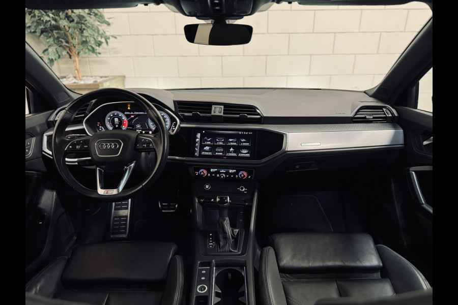 Audi Q3 35 TFSI S edition 2x S-Line | Panorama | Leder | Camera