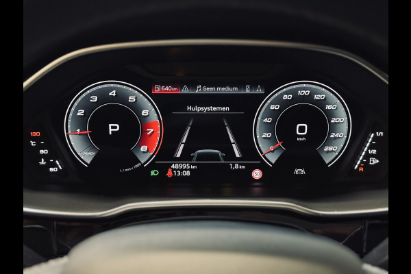 Audi Q3 35 TFSI S edition 2x S-Line | Panorama | Leder | Camera