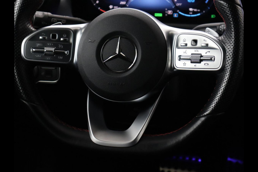 Mercedes-Benz A-Klasse 250e AMG Limited | Panoramadak | Stoelverwarming | Matrix LED | Memory | Carplay | Keyless | Camera | Navigatie | Full LED | PHEV | Plug In