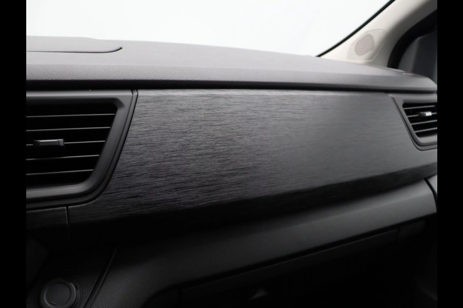 Renault Trafic 2.0 Blue dC1 150 EDC T30 L2H1 Advance inclusief laadruimte betimmering