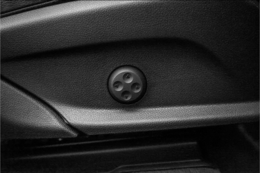 Mercedes-Benz GLC 250 4MATIC Premium AMG-Line 360° Memory Distronic 20"