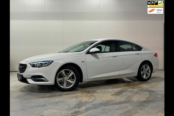 Opel Insignia Grand Sport 1.5 Turbo Business Executive | NAP | TREKHAAK | LED | CRUISE CONTROL