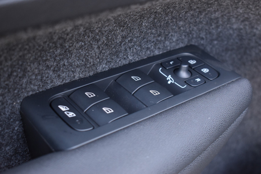 Volvo C40 Twin Ultimate 408PK 78 kWh | 360 Camera | H&K | Nubuck | ACC | Blis | 20"LMV