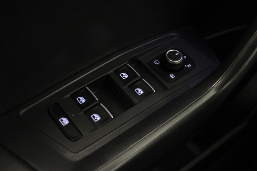 Volkswagen T-Roc 1.5 TSI Sport |R-Line||Camera|Navi|