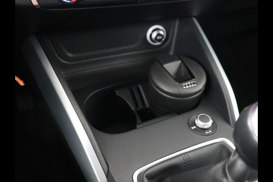 Audi Q2 30 TFSI epic | Full LED | Sportstoelen | Navigatie | Climate control | Cruise control | Parkeerhulp | Bluetooth