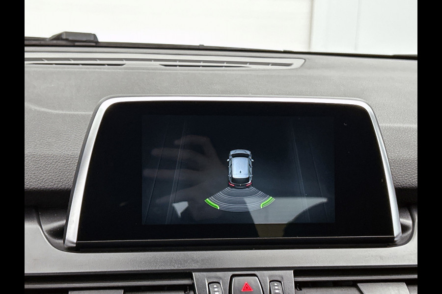 BMW 2 Serie Active Tourer 225xe iPerformance | AchterCAM | StoelverW | CruiseC | Goed onderH |