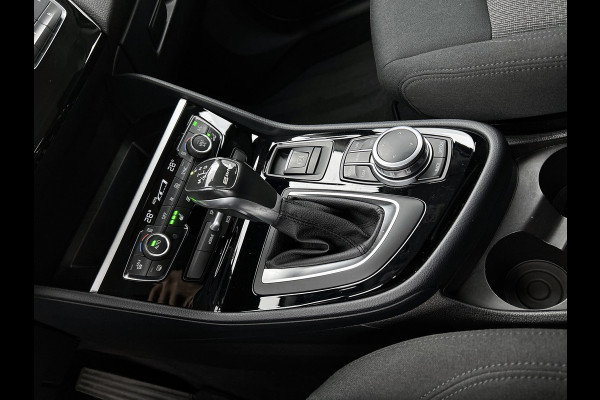 BMW 2 Serie Active Tourer 225xe iPerformance | AchterCAM | StoelverW | CruiseC | Goed onderH |