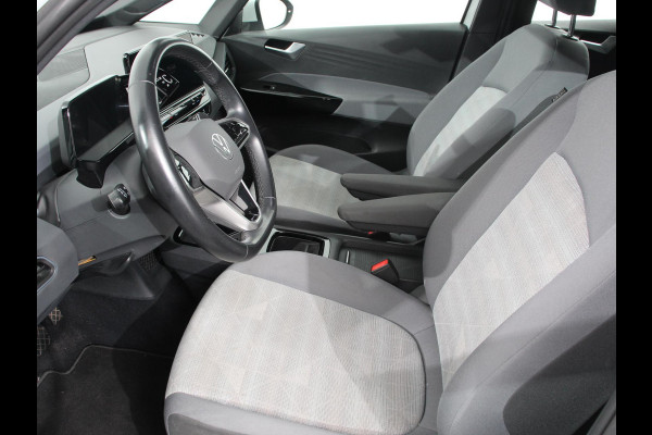 Volkswagen ID.3 Pro Life 58 kWh 204pk Navi Carplay PDC VA Full LED Adaptive Cruise Control 204pk 58 kWh Accu!