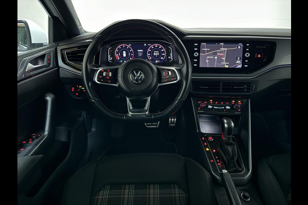 Volkswagen Polo 2.0 TSI GTI Pano DSG Virtual Beats Camera Carplay