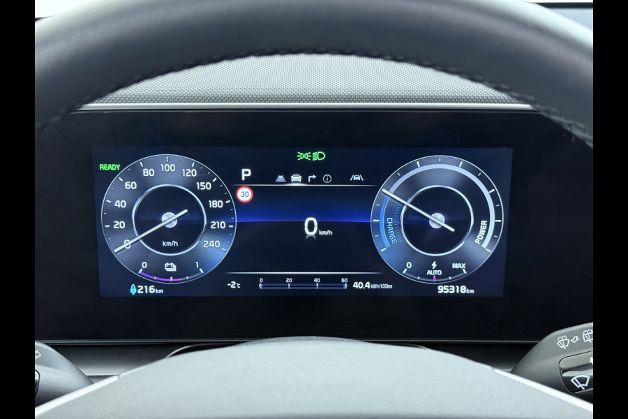 Kia Niro EV ExecutiveLine 64.8 kWh Trekhaak Leder SOH 98.5% Schuif-/kanteldak Adap.Cruise Camera Head-Up Display Apple Carplay Android Auto  Elek.Stoelen-Verwarmd/gekoeld+Memory Elek.Achterklep Stuurverwarming Lane Assist DAB 1e Eigenaar Origineel Nederlandse Auto Fabrieksgarantie tot 25-10-2029/150.000km € 50.000 nieuw!
