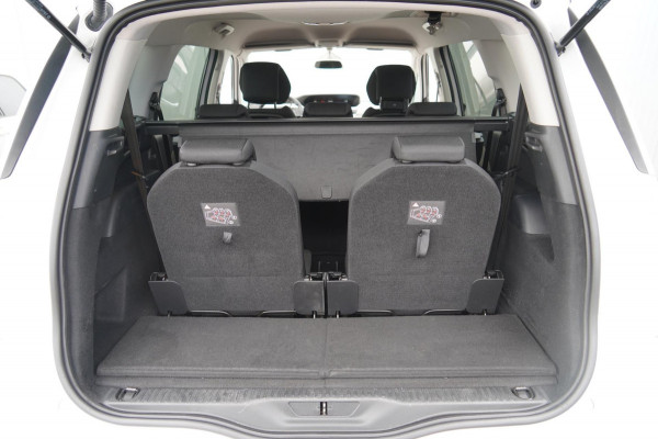 Citroën Grand C4 Spacetourer 1.2 PureTech Business / 7 Pers. / Automaat / Camera / Navi / NL-Auto / Trekhaak