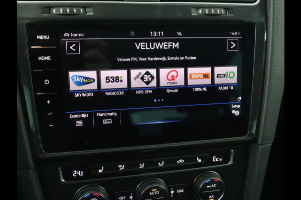Volkswagen e-Golf E-dition | Stoelverwarming | Carplay | Full LED | Navigatie | Parkeerhulp | Climate control | Bluetooth