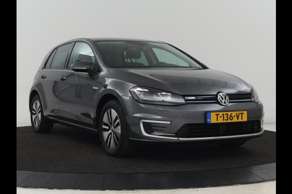 Volkswagen e-Golf E-dition | Stoelverwarming | Carplay | Full LED | Navigatie | Parkeerhulp | Climate control | Bluetooth