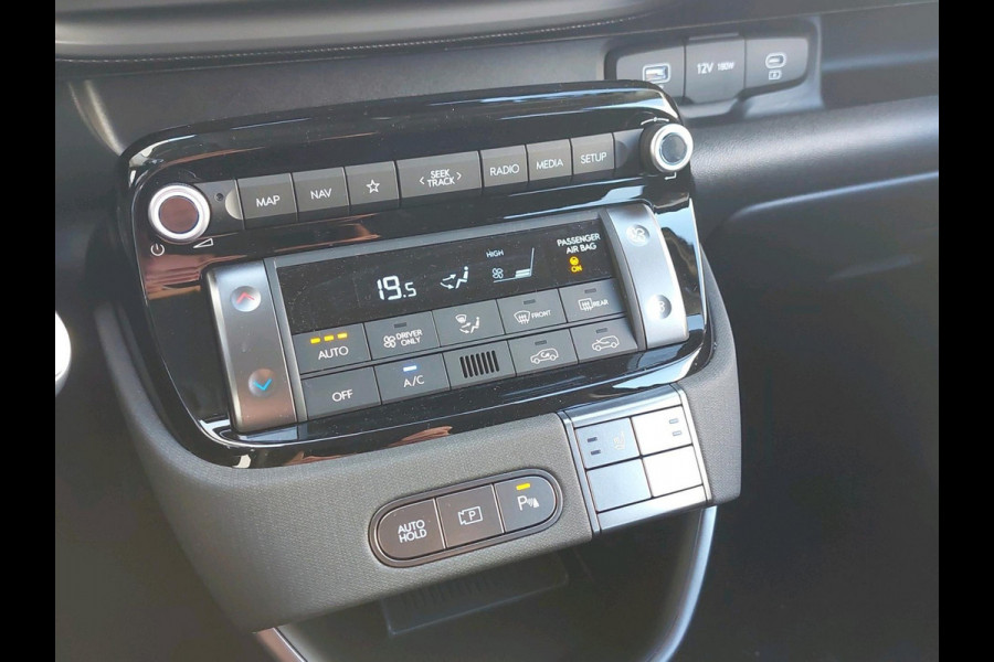 Hyundai Inster Pulse 49 kWh VAN: €29.210 VOOR: €25.710
