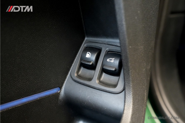 MINI Countryman 2.0 Cooper SE ALL4 | Sfeerverlichting | Keyless