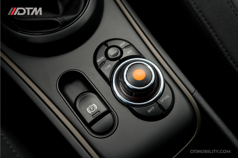 MINI Countryman 2.0 Cooper SE ALL4 | Sfeerverlichting | Keyless