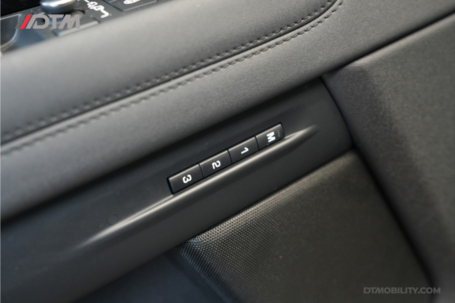 Land Rover Range Rover Evoque 2.0 P200 AWD R-Dynamic | Panorama | Meridian | Camera