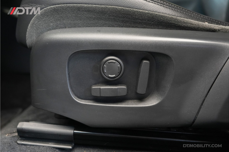 Land Rover Range Rover Evoque 2.0 P200 AWD R-Dynamic | Panorama | Meridian | Camera