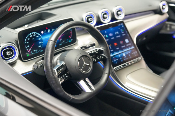 Mercedes-Benz C-Klasse 200 AMG | Vol optie! | Burmester | Pano