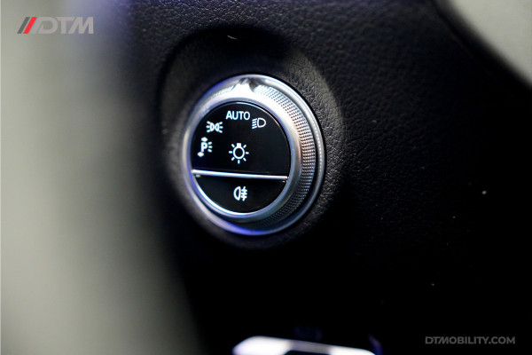 Mercedes-Benz C-Klasse 200 AMG | Vol optie! | Burmester | Pano