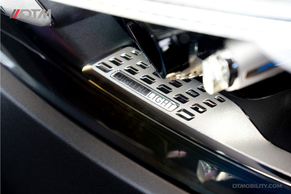 Mercedes-Benz C-Klasse 200 AMG | Vol optie! | Burmester | Pano