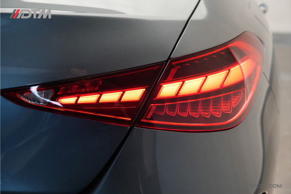 Mercedes-Benz C-Klasse 200 AMG | Vol optie! | Burmester | Pano