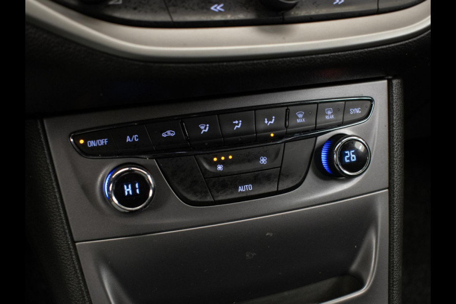Opel Astra 1.0 Online Edition Sport (APPLE CARPLAY,NAVI,CLIMATE,CRUISE,PDC,ELEKTRISCH PAKKET,SPORTSTOELEN,LM VELGEN,NETTE STAAT)