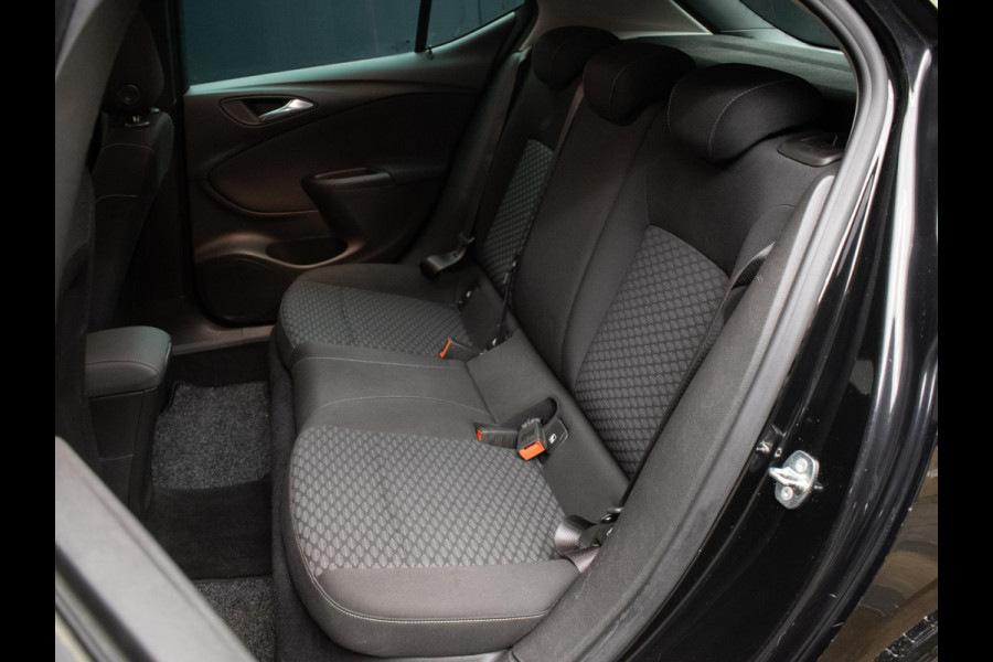 Opel Astra 1.0 Online Edition Sport (APPLE CARPLAY,NAVI,CLIMATE,CRUISE,PDC,ELEKTRISCH PAKKET,SPORTSTOELEN,LM VELGEN,NETTE STAAT)