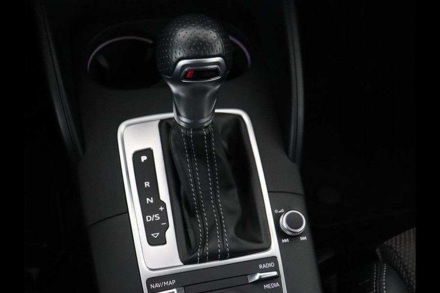 Audi A3 1.6 TDI Sport S Line Edition | Panoramadak | Stoelverwarming | Full LED | Navigatie | Parkeerhulp | Half leder | Sportstoelen | Climate control | Cruise control | S Line