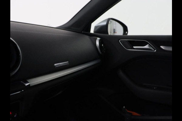Audi A3 1.6 TDI Sport S Line Edition | Panoramadak | Stoelverwarming | Full LED | Navigatie | Parkeerhulp | Half leder | Sportstoelen | Climate control | Cruise control | S Line