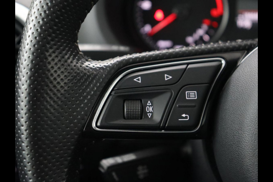 Audi A3 1.6 TDI Sport S Line Edition | Panoramadak | Stoelverwarming | Full LED | Navigatie | Parkeerhulp | Half leder | Sportstoelen | Climate control | Cruise control | S Line