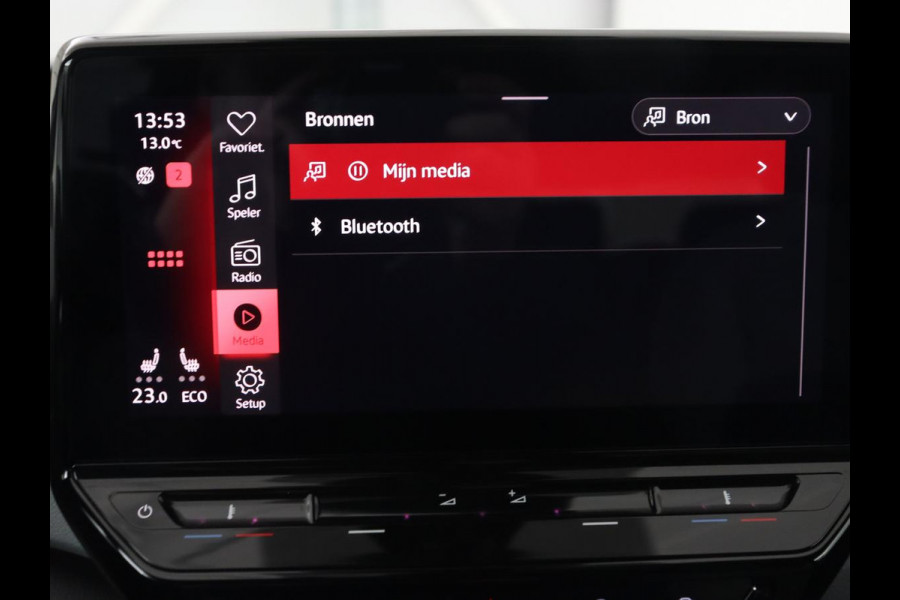 Volkswagen ID.3 58 kWh | Stoel & stuurverwarming | Matrix LED | Adaptive cruise | Carplay | Sfeerverlichting | Camera | Navigatie | DAB | Keyless | Parkeerhulp