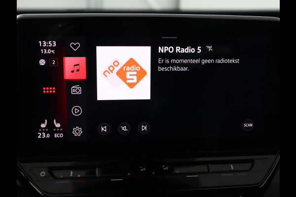 Volkswagen ID.3 58 kWh | Stoel & stuurverwarming | Matrix LED | Adaptive cruise | Carplay | Sfeerverlichting | Camera | Navigatie | DAB | Keyless | Parkeerhulp