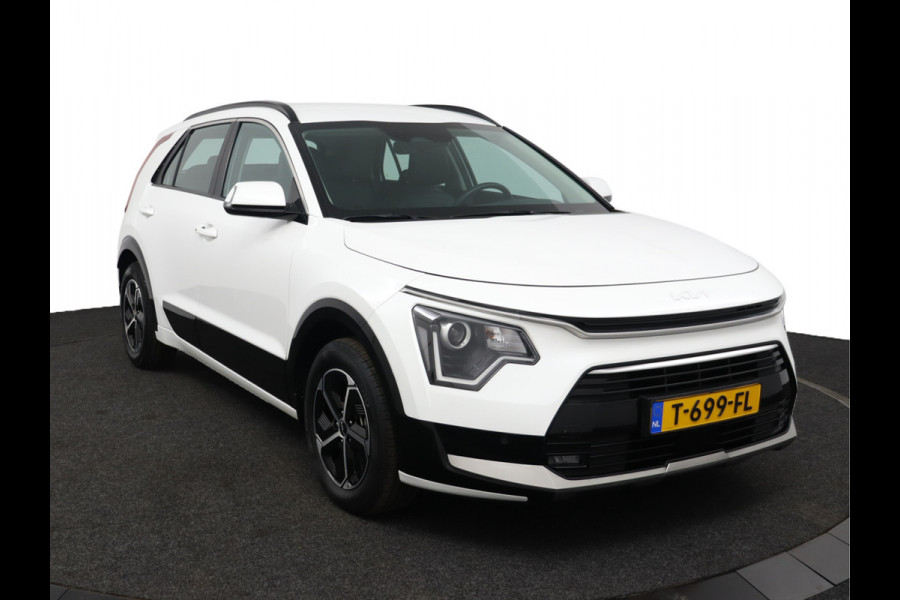 Kia Niro 1.6 GDi Hybrid DynamicLine Airco - Apple Carplay/Android Auto - Cruise Control - Navigatie - Achteruitrijcamera - Fabrieksgarantie tot 06-2030