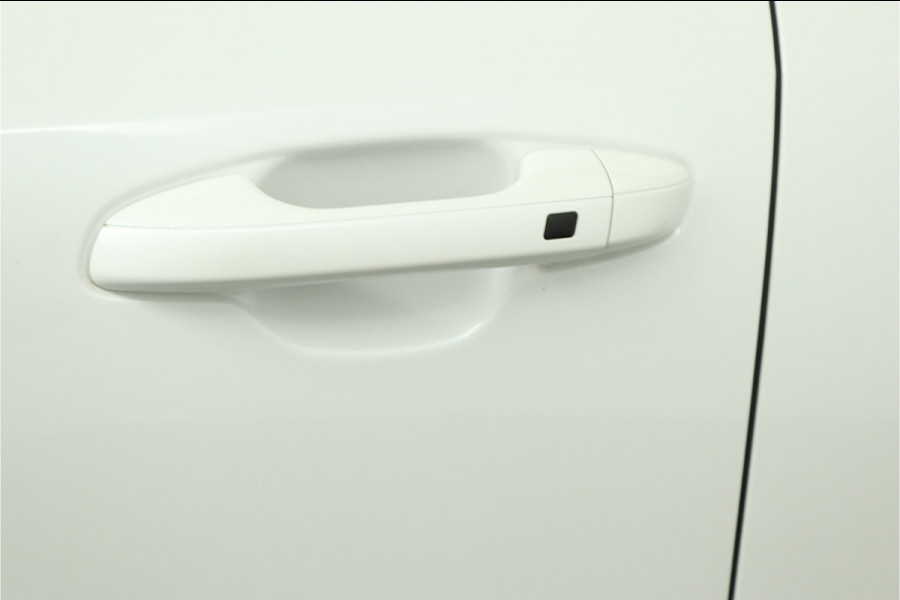 Kia Niro 1.6 GDi Hybrid DynamicLine Airco - Apple Carplay/Android Auto - Cruise Control - Navigatie - Achteruitrijcamera - Fabrieksgarantie tot 06-2030