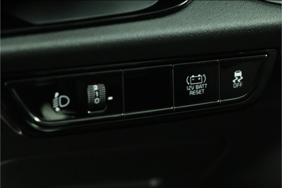 Kia Niro 1.6 GDi Hybrid DynamicLine Airco - Apple Carplay/Android Auto - Cruise Control - Navigatie - Achteruitrijcamera - Fabrieksgarantie tot 06-2030