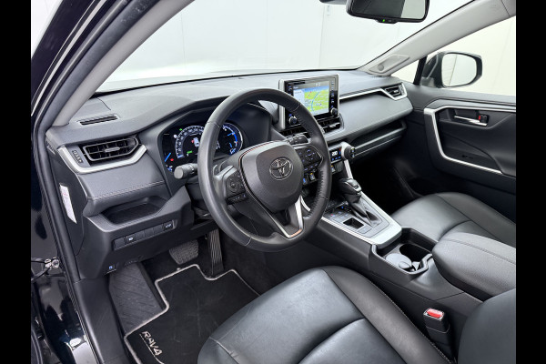Toyota RAV4 2.5I 218PK Hybrid Automaat Leder Apple Carplay Android Auto Navi Dual Ecc JBL®-Audio Adap.Cruise Camera Business Plus Keyless Elek.Achterklep Stoelverwarming Elek.Stoel Lane Assist Wifi Led Lmv 18" Regensensor DAB 1e Eigenaar Origineel Nederlandse Auto