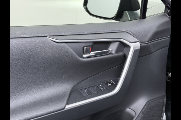 Toyota RAV4 2.5I 218PK Hybrid Automaat Leder Apple Carplay Android Auto Navi Dual Ecc JBL®-Audio Adap.Cruise Camera Business Plus Keyless Elek.Achterklep Stoelverwarming Elek.Stoel Lane Assist Wifi Led Lmv 18" Regensensor DAB 1e Eigenaar Origineel Nederlandse Auto