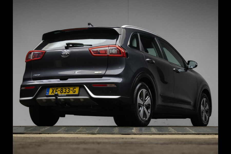 Kia Niro 1.6 GDi Hybrid DynamicLine Sport (APPLE CARPLAY,NAVI,CAMERA,PDC,CRUISE,TREKHAAK,LED,SPORTSTOELEN,LM VELGEN,NETTE STAAT)