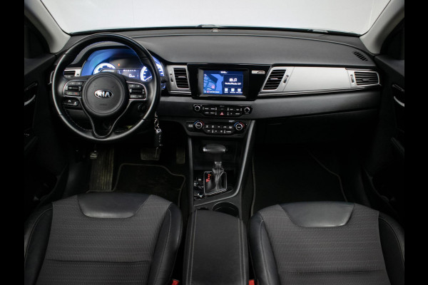 Kia Niro 1.6 GDi Hybrid DynamicLine Sport (APPLE CARPLAY,NAVI,CAMERA,PDC,CRUISE,TREKHAAK,LED,SPORTSTOELEN,LM VELGEN,NETTE STAAT)