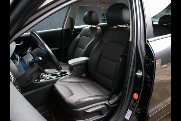 Kia Niro 1.6 GDi Hybrid DynamicLine Sport (APPLE CARPLAY,NAVI,CAMERA,PDC,CRUISE,TREKHAAK,LED,SPORTSTOELEN,LM VELGEN,NETTE STAAT)