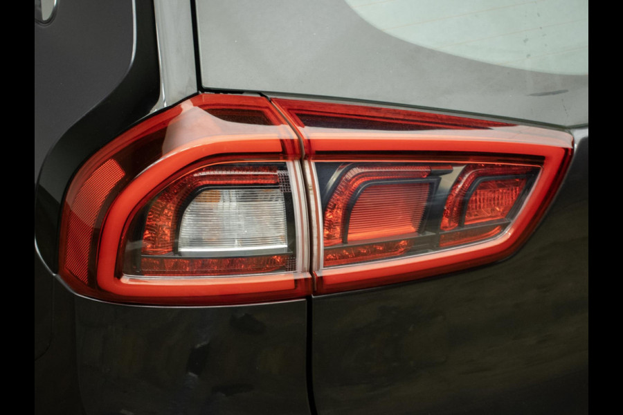 Kia Niro 1.6 GDi Hybrid DynamicLine Sport (APPLE CARPLAY,NAVI,CAMERA,PDC,CRUISE,TREKHAAK,LED,SPORTSTOELEN,LM VELGEN,NETTE STAAT)