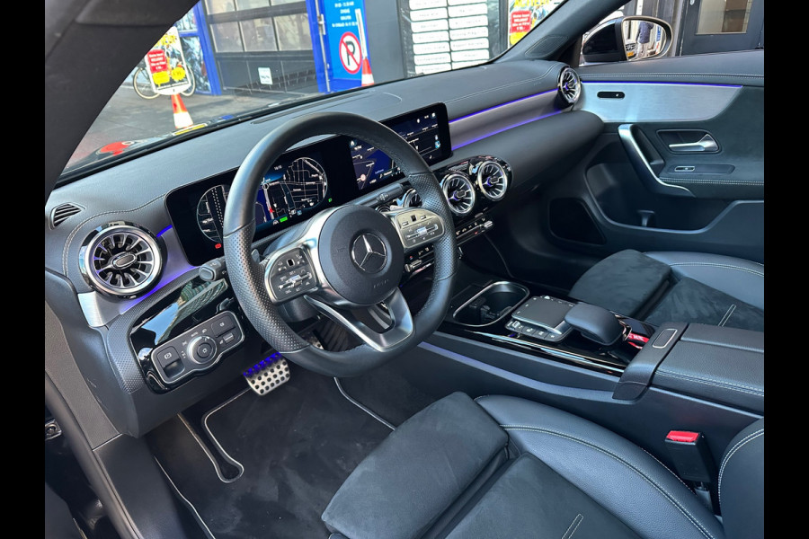 Mercedes-Benz CLA-Klasse Shooting Brake 250 e AMG Sfeer 360 Pano