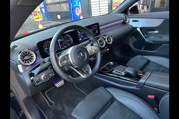 Mercedes-Benz CLA-Klasse Shooting Brake 250 e AMG Sfeer 360 Pano