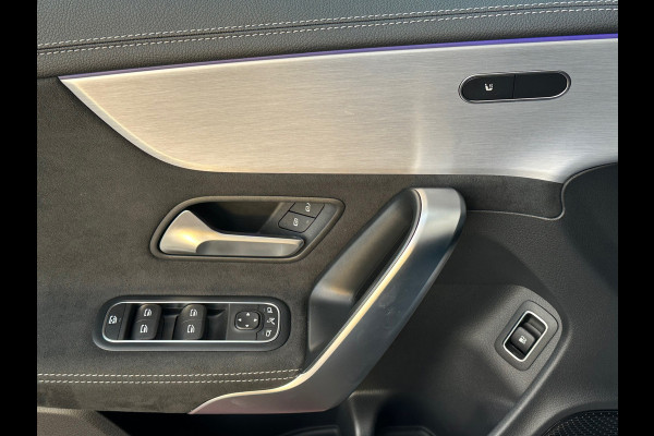 Mercedes-Benz CLA-Klasse Shooting Brake 250 e AMG Sfeer 360 Pano