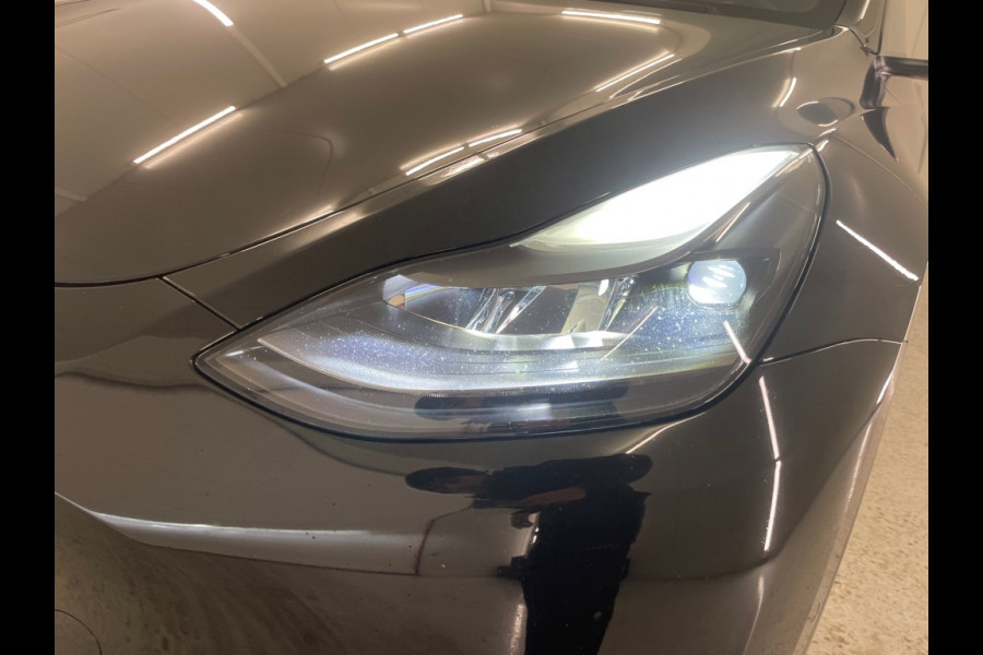 Tesla Model Y Long Range AWD 75 kWh FSD Leer Pano.dak 360° Black Warmtepomp