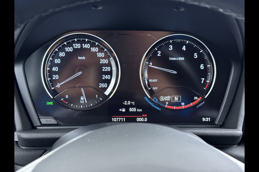 BMW 2 Serie Gran Tourer 216i-T 7-Pers. Leer Trekhaak Navi-Plus Ecc Head-Up Display Camera Navi Ecc Pdc Cruise Control Luxury Line Business E Stoelverwarming Elek.Achterklep Privacy Glas Led Lmv 17" Origineel Nederlandse Auto met plaats voor 7 personen! € 45.000,- nieuw