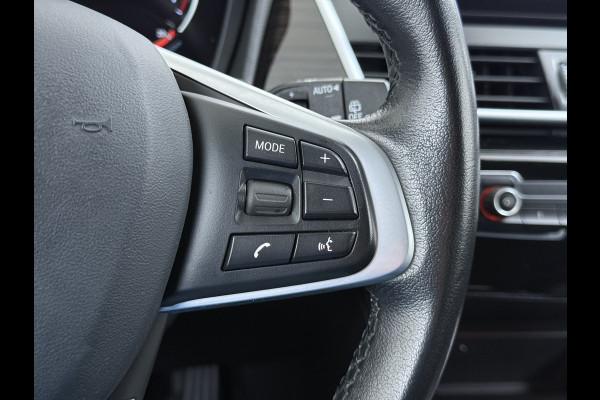 BMW 2 Serie Gran Tourer 216i-T 7-Pers. Leer Trekhaak Navi-Plus Ecc Head-Up Display Camera Navi Ecc Pdc Cruise Control Luxury Line Business E Stoelverwarming Elek.Achterklep Privacy Glas Led Lmv 17" Origineel Nederlandse Auto met plaats voor 7 personen! € 45.000,- nieuw