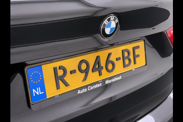 BMW 2 Serie Gran Tourer 216i-T 7-Pers. Leer Trekhaak Navi-Plus Ecc Head-Up Display Camera Navi Ecc Pdc Cruise Control Luxury Line Business E Stoelverwarming Elek.Achterklep Privacy Glas Led Lmv 17" Origineel Nederlandse Auto met plaats voor 7 personen! € 45.000,- nieuw